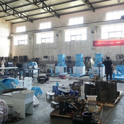 Автоматический плавая выход машины 380Volt лепешки питания рыб высокий