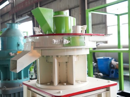 Создатель 0.8t/h лепешки травы раковины арахиса машины лепешек нержавеющей стали 4Cr13 деревянный