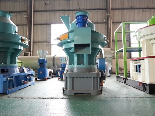 лепешки обломока лист 4mm 8mm деревянные подвергают цилиндрическую частицу механической обработке для раковины кокоса