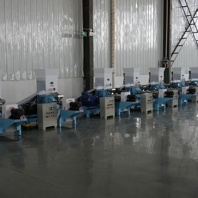 Мини плавая машина 40 штрангпресса лепешки питания рыб - 50kg/H