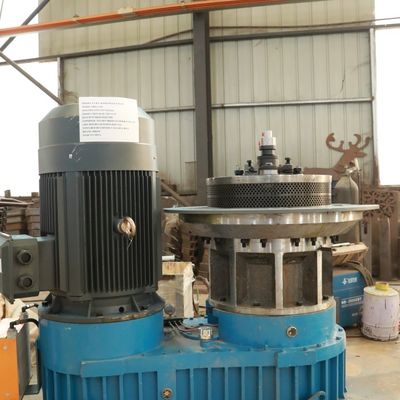 Создатель 200kg/h Eco лепешки биомассы продукции древесины биомассы многофункциональный