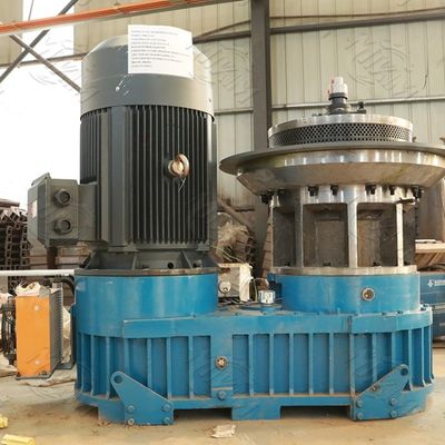 Лепешки ODM пылезащитные деревянные подвергают топливо механической обработке делая мотор PTO энергосберегающий