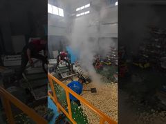 Машина для экструдирования кукурузы